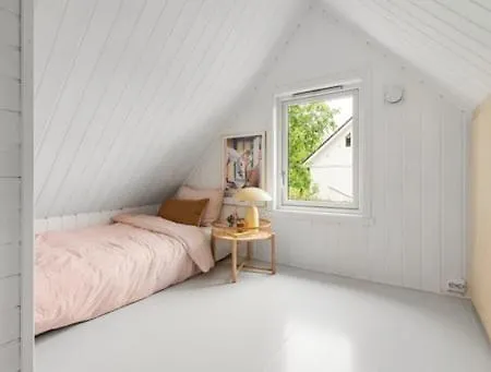 Charming Town House With A Cozy Loft * Tromsø